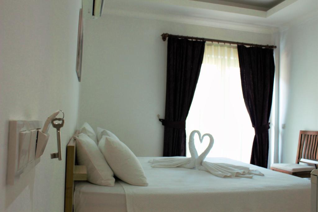 Lidya City Hotel Fethiye Esterno foto