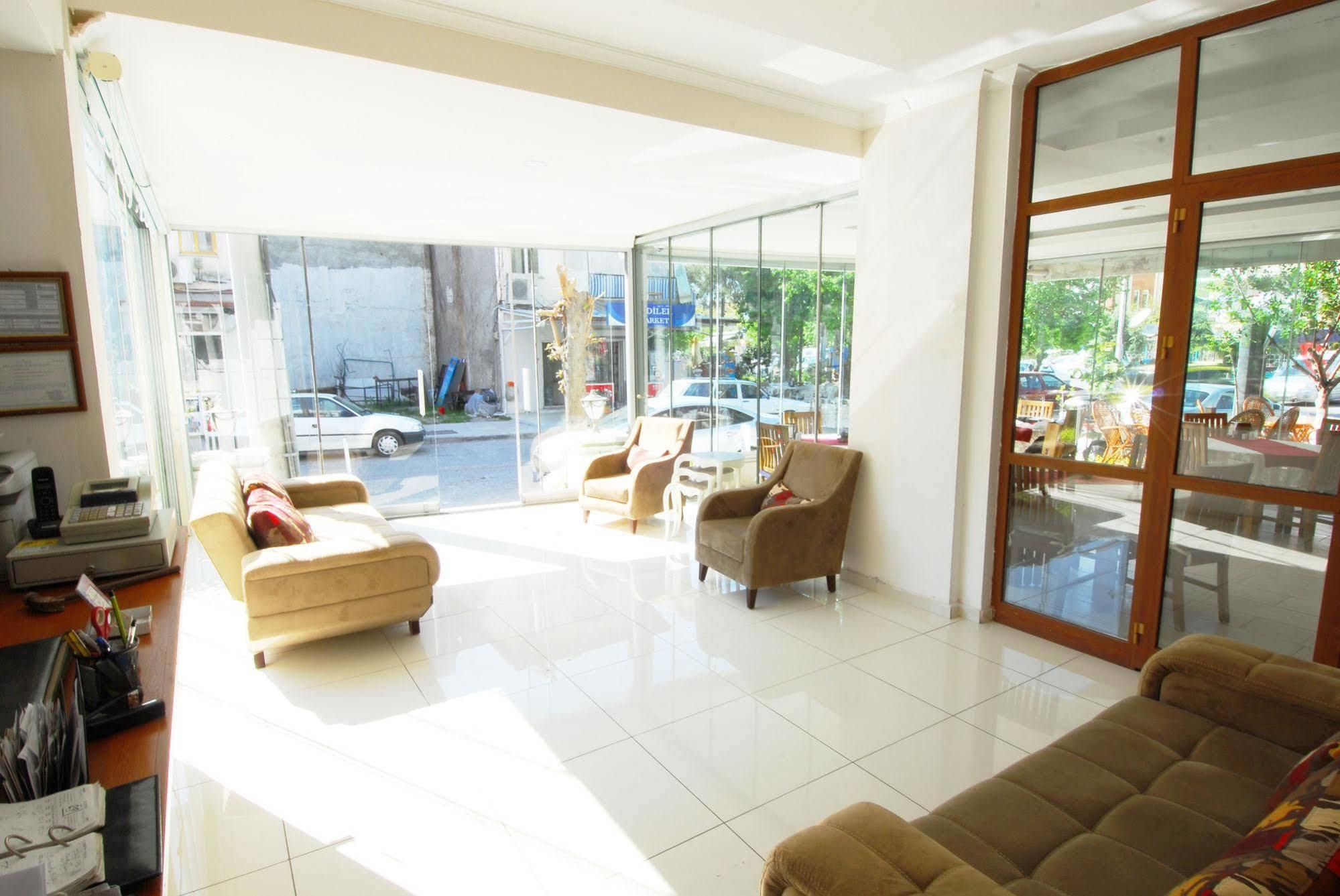 Lidya City Hotel Fethiye Esterno foto