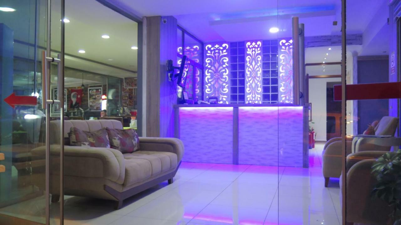 Lidya City Hotel Fethiye Esterno foto