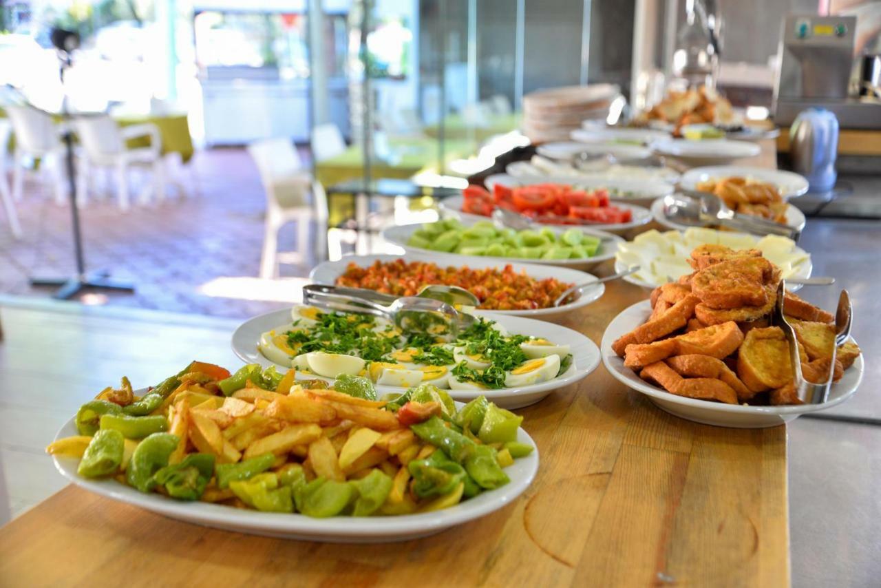 Lidya City Hotel Fethiye Esterno foto
