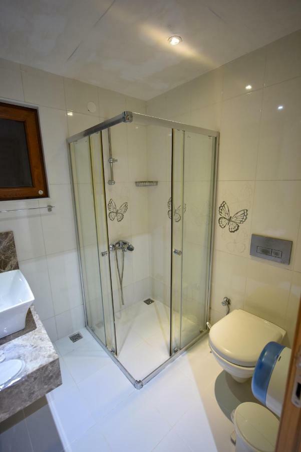 Lidya City Hotel Fethiye Esterno foto